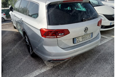 2022 Volkswagen Passat, Benzinas / Elektra